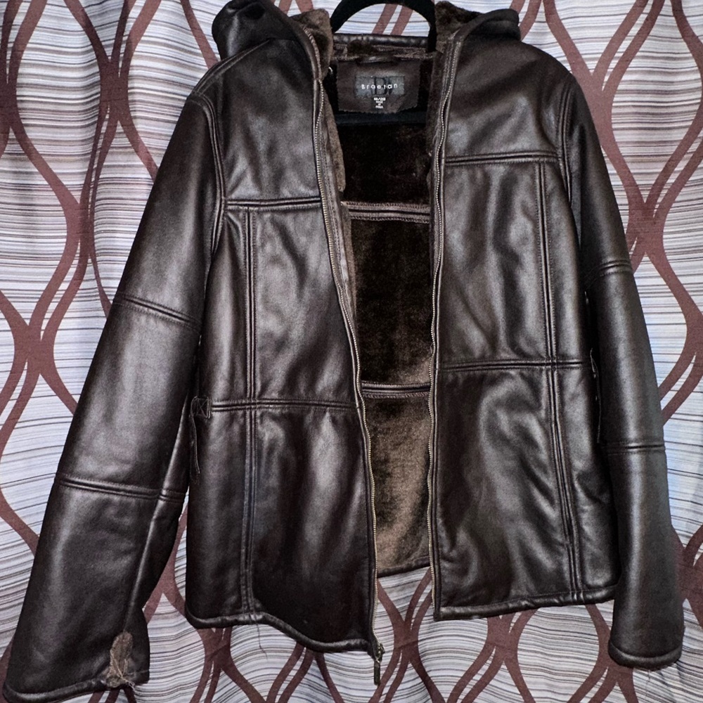 Cozy women’s leather jacket